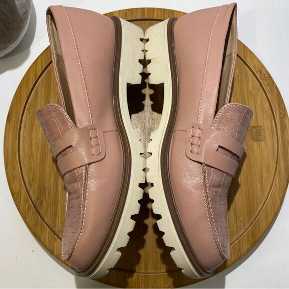 Journee Collection Pink Loafers - Picture 6 of 7